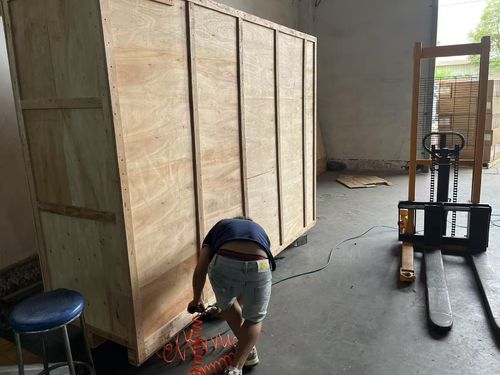 Najnowsze wiadomości firmy o Specjalnie dopasowana maszyna do pakowania gazy gotowa do wysyłki